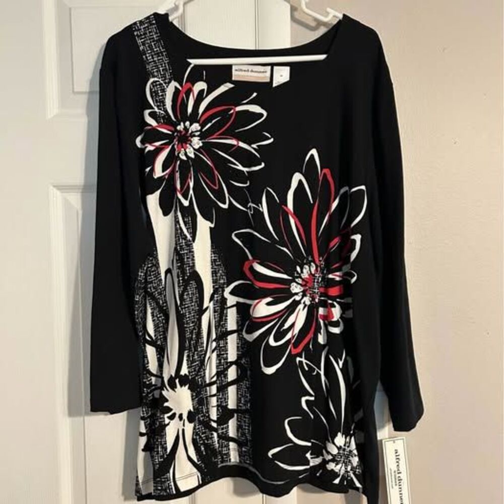 NWT Alfred Dunner Woman 3X Floral Long Sleeve Top